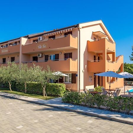 Villa Romana And Tea Šilo 外观 照片